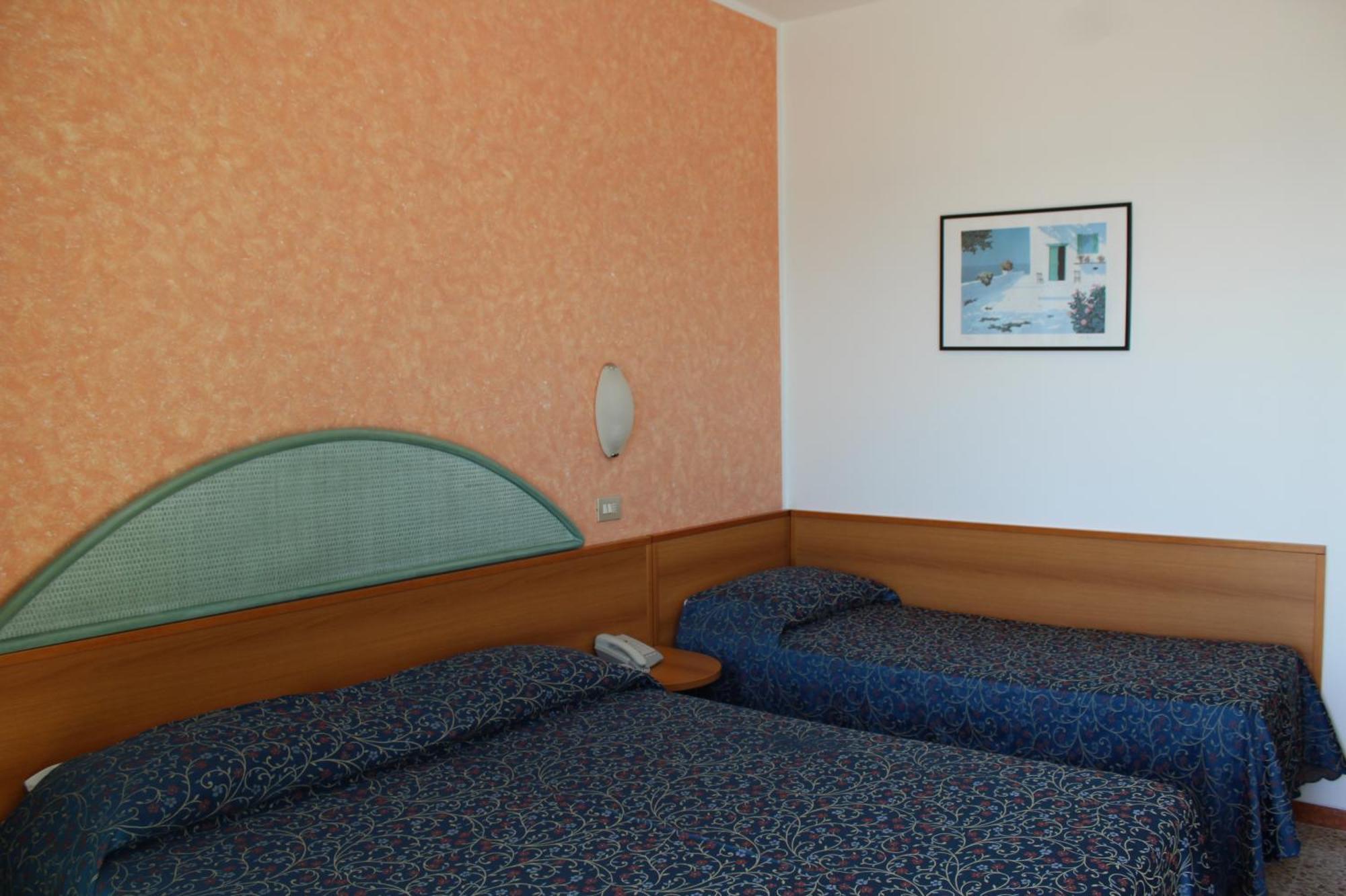 Abahotel Milano Marittima Zewnętrze zdjęcie